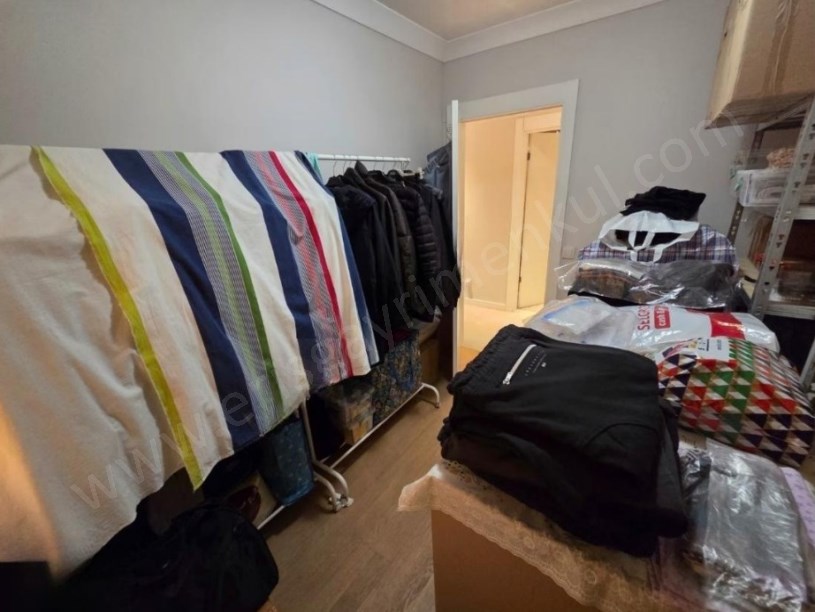 İSTANBUL KADIKÖY  ŞIK BİNADA EBEVEYN BANYOLU 90NET (3+1)