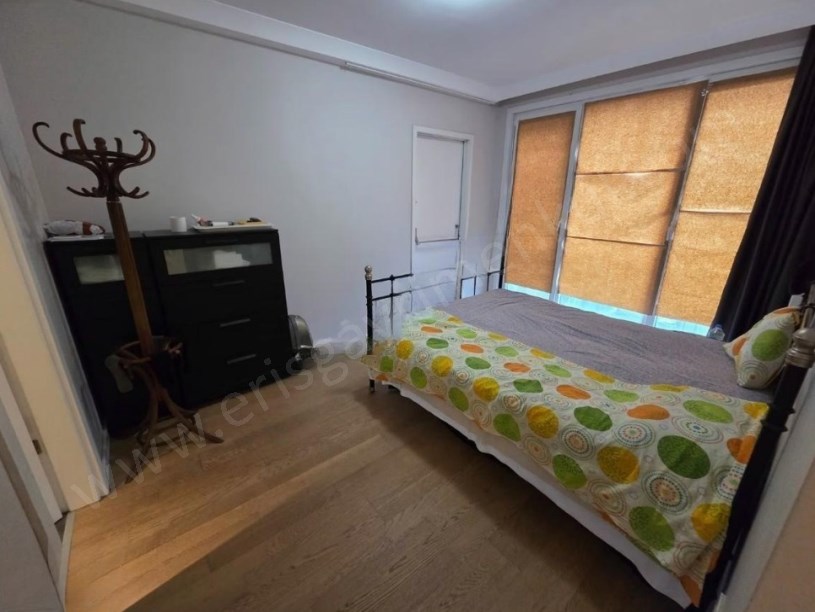 İSTANBUL KADIKÖY  ŞIK BİNADA EBEVEYN BANYOLU 90NET (3+1)