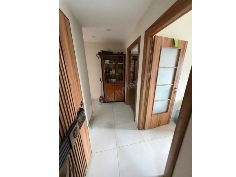 İSTANBUL KADIKÖY GÖZTEPE ÇEMENZARDA 2+1 BALKONLU FERAH DAİRE