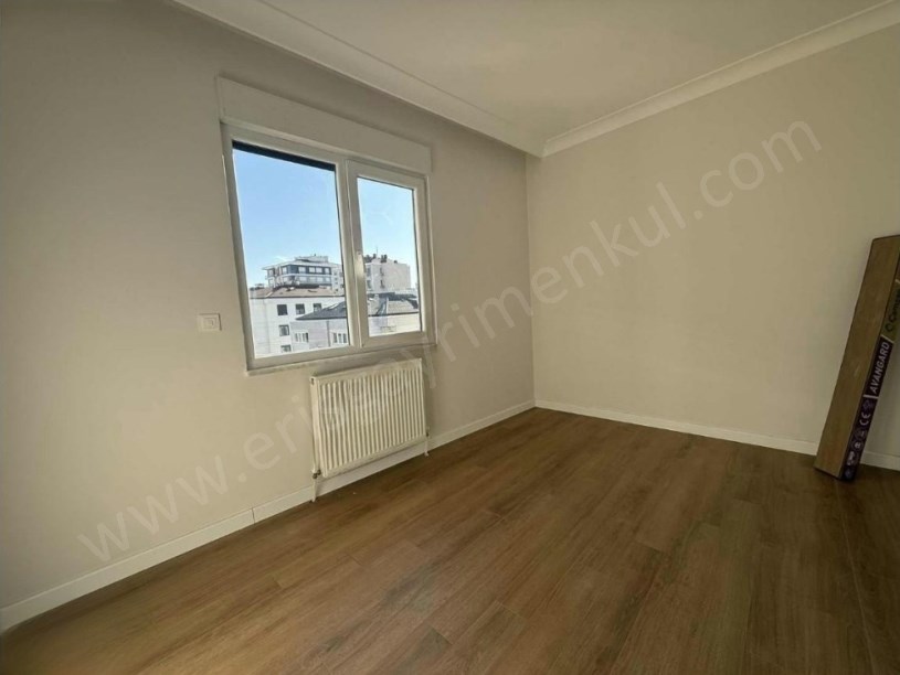 İSTANBUL KADIKÖY Deniz Manzaralı 4+2 170 m2 Dubleks Teraslı Sıfır