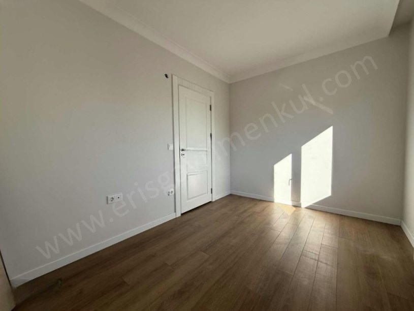 İSTANBUL KADIKÖY Deniz Manzaralı 4+2 170 m2 Dubleks Teraslı Sıfır