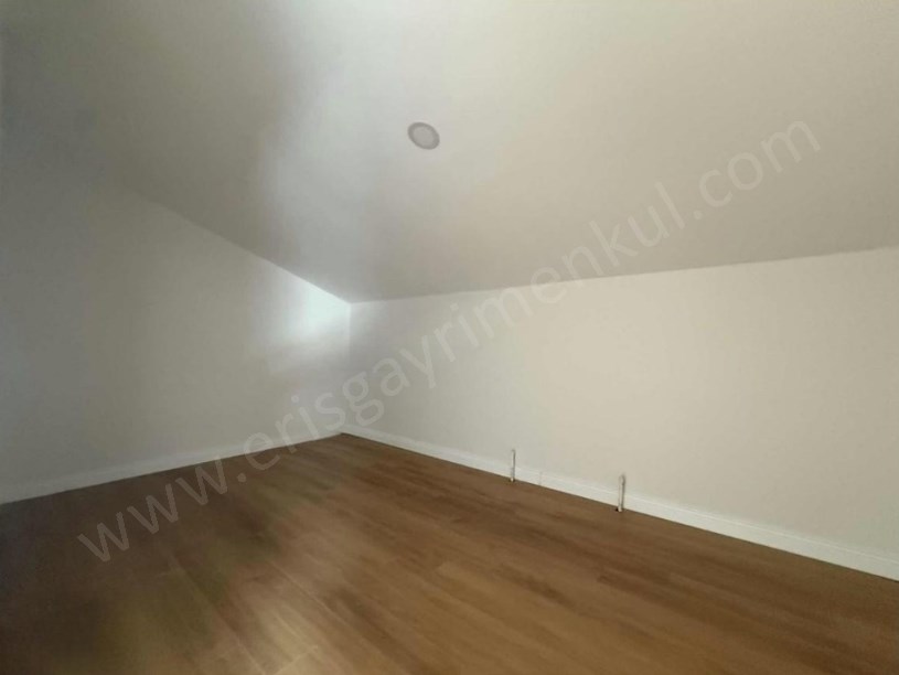 İSTANBUL KADIKÖY Deniz Manzaralı 4+2 170 m2 Dubleks Teraslı Sıfır