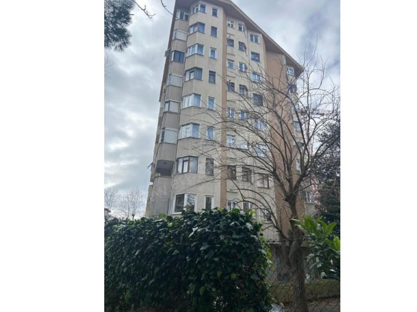 İSTANBUL KADIKÖY  İNÖNÜ CD MİMARİ DEKORLU EBEVEYİNLİ BALKONLU SATILIK