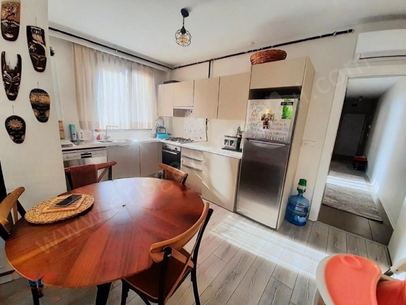 İSTANBUL KADIKÖY KOZYATAĞI YENİ BİNADA İŞ YERİNE UYGUN SATILIK 3.KT 2+1 BOŞ DAİRE