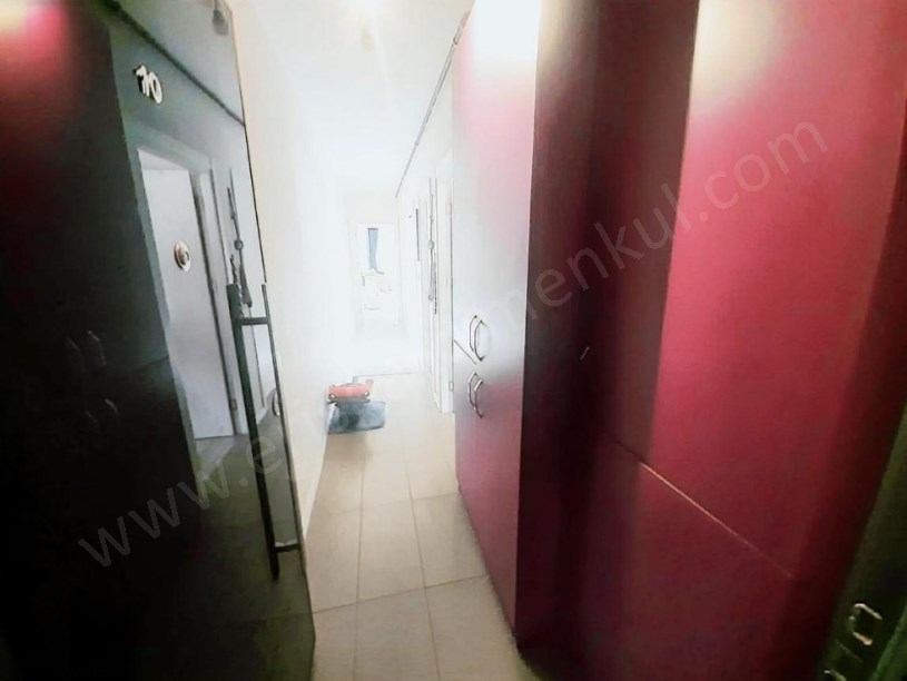 İSTANBUL KADIKÖY KOZYATAĞI YENİ BİNADA İŞ YERİNE UYGUN SATILIK 3.KT 2+1 BOŞ DAİRE