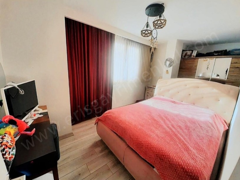 İSTANBUL KADIKÖY KOZYATAĞI YENİ BİNADA İŞ YERİNE UYGUN SATILIK 3.KT 2+1 BOŞ DAİRE