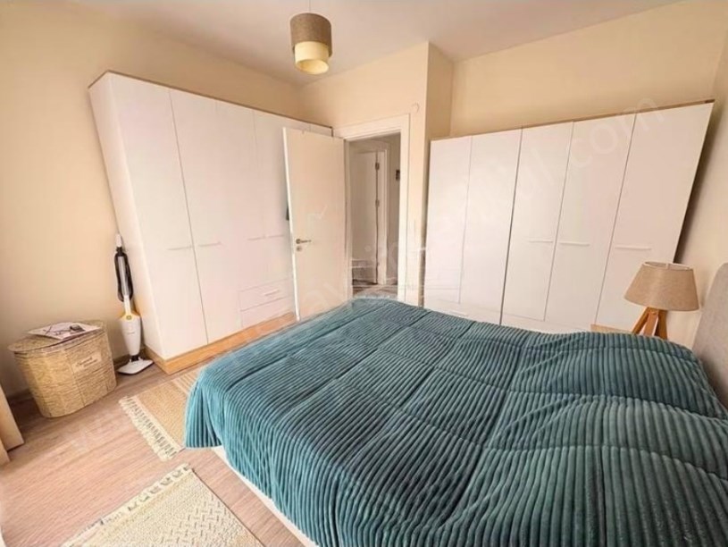 İSTANBUL KADIKÖY Atatürk Caddesinde Genç Binada Kapanmaz Ferahlıkta Satılık 3+1