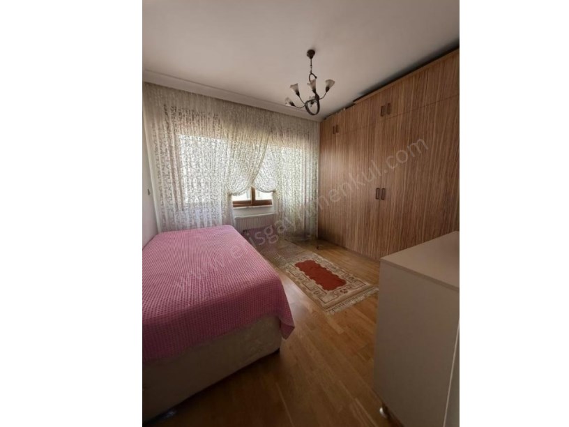 İSTANBUL KADIKÖY Kozyatağı Metro Ya Yakın Yeni Bina da 3+1 Satılık Daire