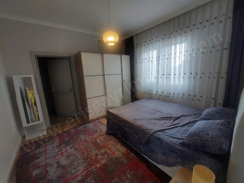 İSTANBUL KADIKÖY SATILIK ERENKÖY MİNİBÜS CADDESİNDE ÇATI DUPLEKSİ 5+1