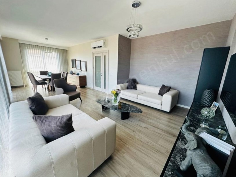 İSTANBUL KADIKÖY Kadıköy Bostancı Kapanmaz Deniz Manzaralı 3+1 155 m2 Satılık