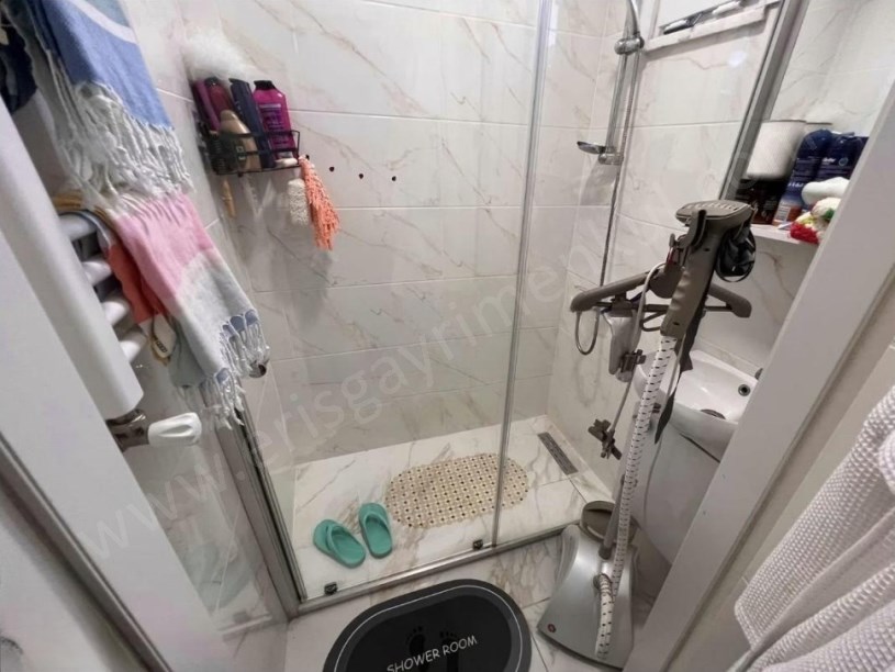 İSTANBUL KADIKÖY BOSTANCI SAHİLE BAĞDAT CADDESİNE ÇOK YAKIN 2+1 SATILIK DAİRE