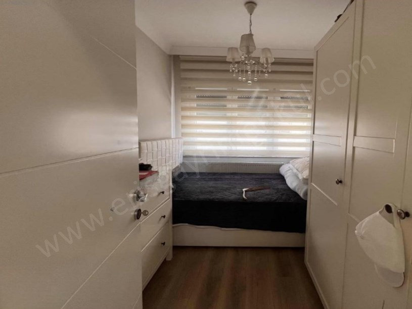 İSTANBUL KADIKÖY BOSTANCI SAHİLE BAĞDAT CADDESİNE ÇOK YAKIN 2+1 SATILIK DAİRE