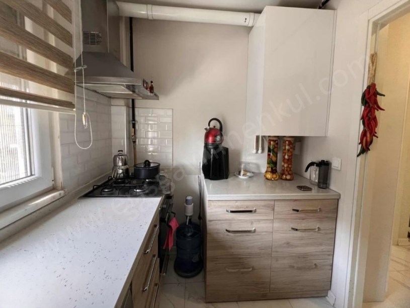 İSTANBUL KADIKÖY BOSTANCI SAHİLE BAĞDAT CADDESİNE ÇOK YAKIN 2+1 SATILIK DAİRE