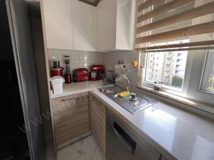 İSTANBUL KADIKÖY BOSTANCI SAHİLE BAĞDAT CADDESİNE ÇOK YAKIN 2+1 SATILIK DAİRE