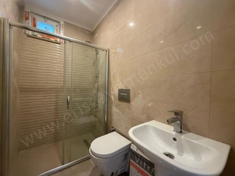  İSTANBUL KADIKÖY  BAĞDAT CD. YAKIN ÇİFT BALKONLU EBEVEYNLİ 108M2 3+1