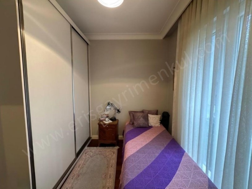 İSTANBUL KADIKÖY ERENKÖY DE 724 GÜVENLİKLİ HAVUZLU 70M² NET 2+1