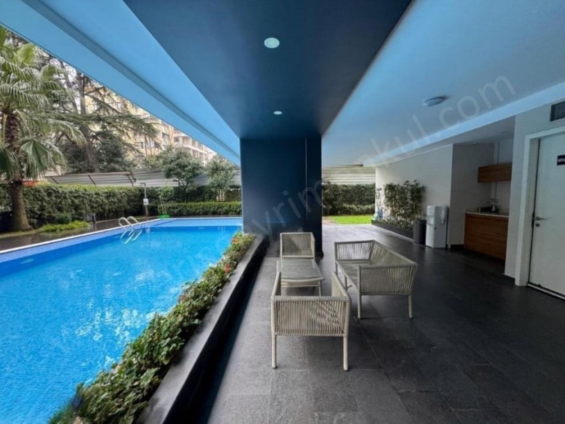 İSTANBUL KADIKÖY ERENKÖY DE 724 GÜVENLİKLİ HAVUZLU 70M² NET 2+1