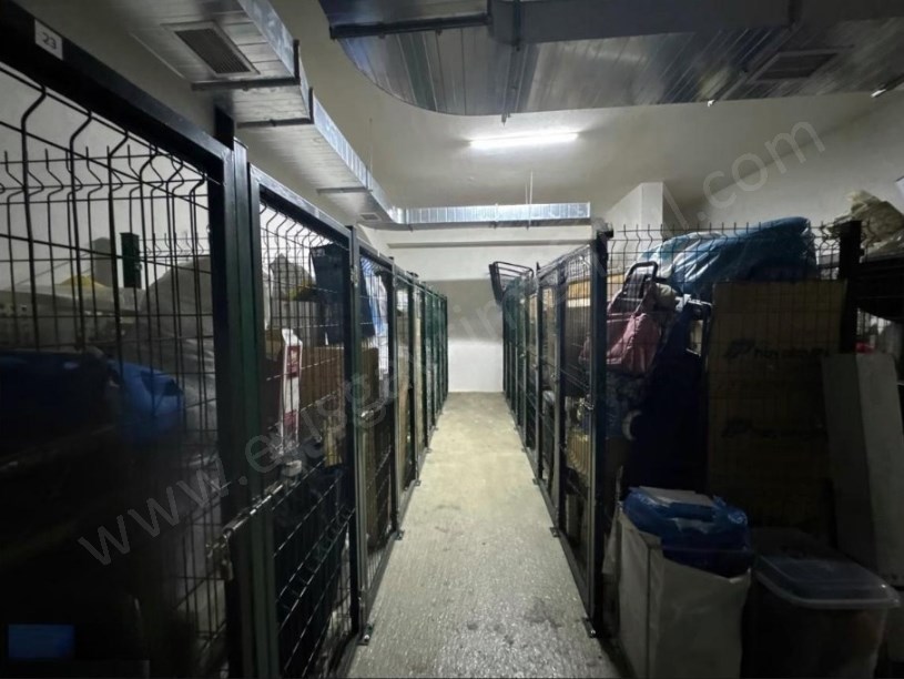 İSTANBUL KADIKÖY ERENKÖY DE 724 GÜVENLİKLİ HAVUZLU 70M² NET 2+1