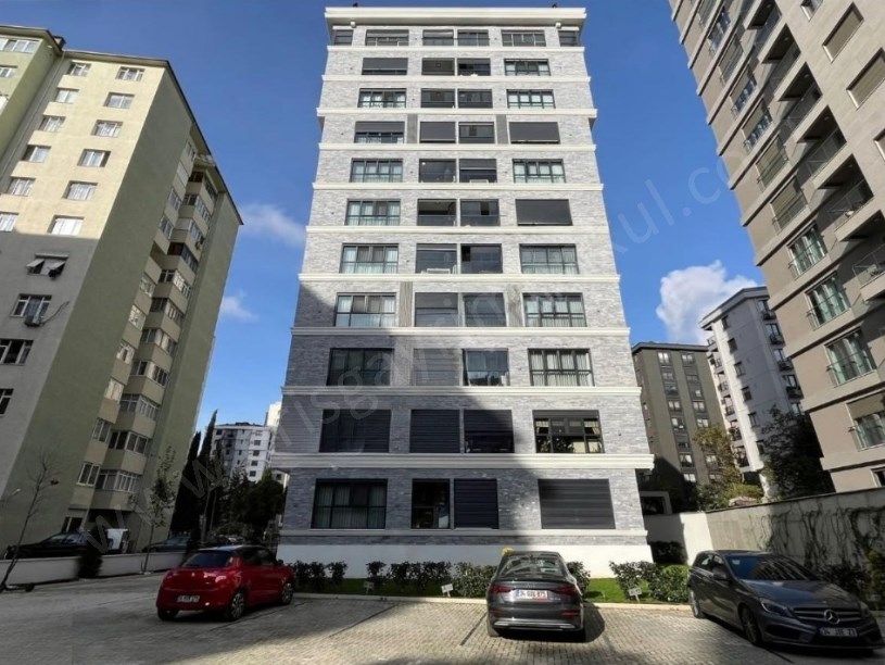 İSTANBUL KADIKÖY Suadiyede Bağdat Cd Komşu Balkonlu E.Banyolu Yeni 140M² 3+1 BOŞ
