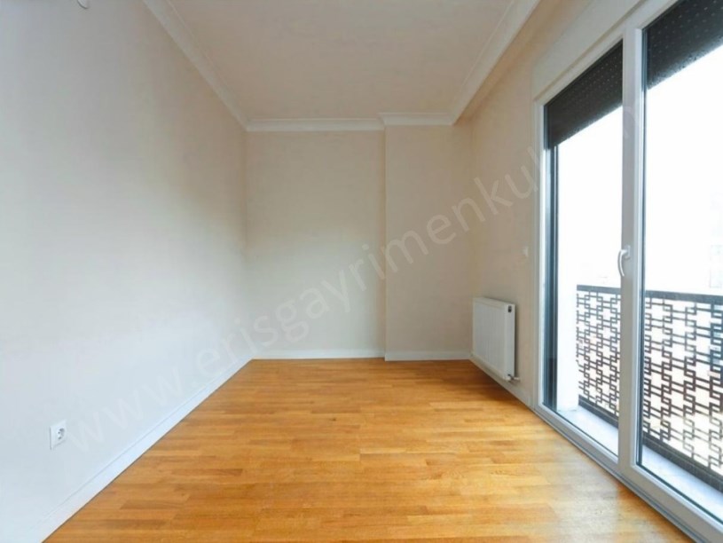 İSTANBUL KADIKÖY Suadiye Satılık Daire Kaçmaz Fırsat Çam ve Deniz Manzaralı, 3+1