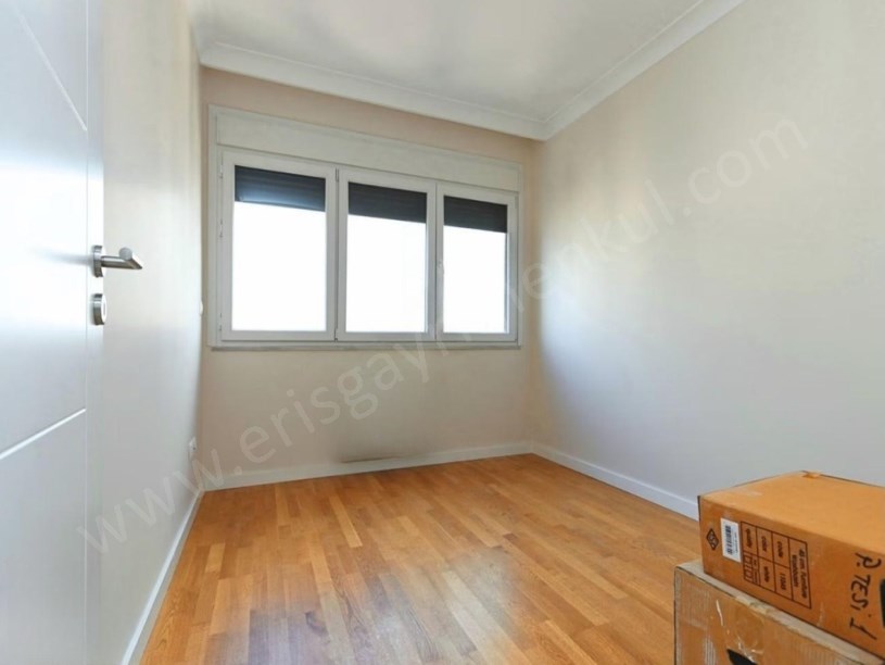 İSTANBUL KADIKÖY Suadiye Satılık Daire Kaçmaz Fırsat Çam ve Deniz Manzaralı, 3+1