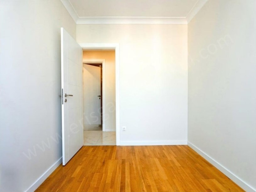 İSTANBUL KADIKÖY Suadiye Satılık Daire Kaçmaz Fırsat Çam ve Deniz Manzaralı, 3+1