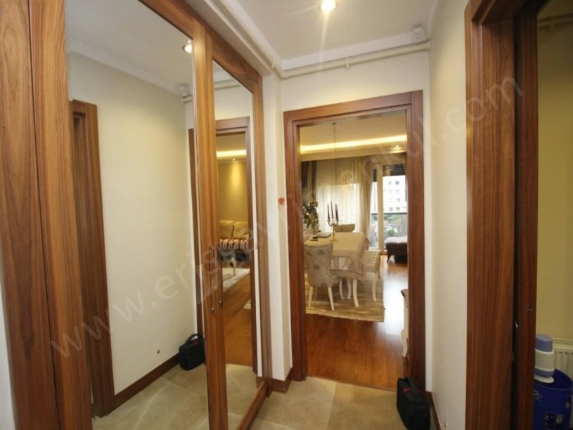 İSTANBUL KADIKÖY SATILIK SUADİYEDE 3+1 140m2 BALKONLU GENİŞ