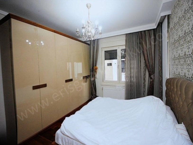 İSTANBUL KADIKÖY SATILIK SUADİYEDE 3+1 140m2 BALKONLU GENİŞ