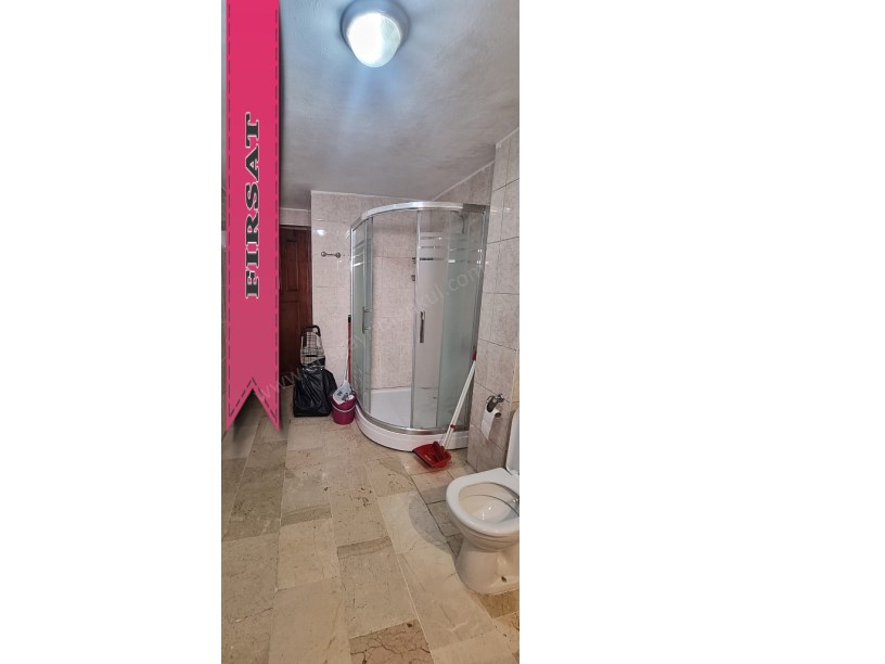 METROYA İST. YAKIN İKİ SOKAK ARASI BİNADA KOMBİLİ GENİŞ M2 3+1 DAİRE