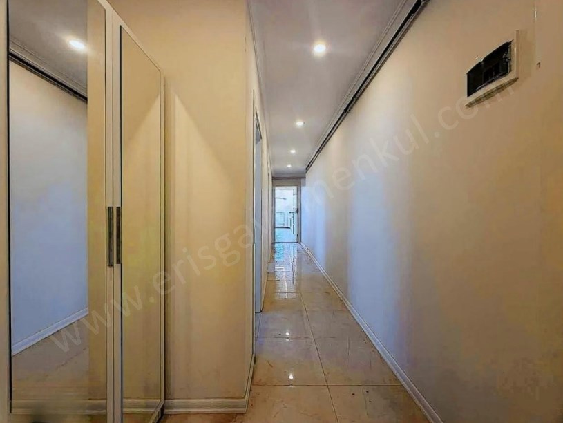 İSTANBBUL KADIKÖY Suadiye Bağdat Cad. Yakın 5 Yıllık 140 m2 3+1