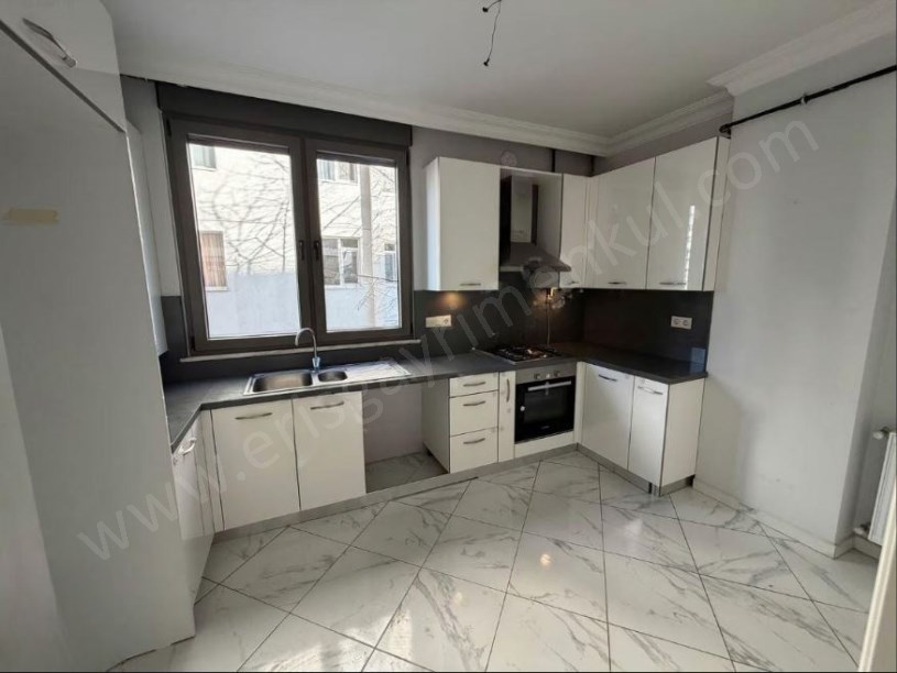 BAĞDAT CADDESİNE YAKIN 95 M2 NET KOMBİLİ 3+1 DAİRE ERENKÖY İSTANBUL