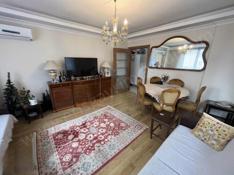 İSTANBUL KADIKÖY BOSTANCIDA YENİ BİNADA, BALKONLU 2+1 SATILIK DAİRE