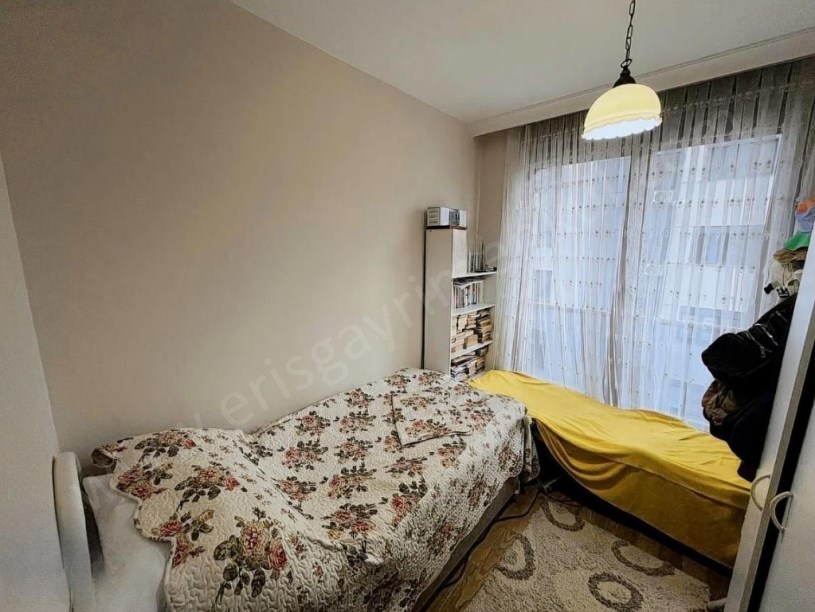 İSTANBUL KADIKÖY BOSTANCIDA YENİ BİNADA, BALKONLU 2+1 SATILIK DAİRE