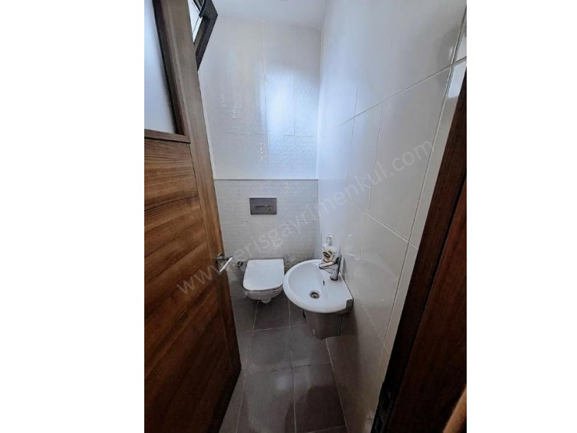 İSTANBUL KADIKÖY GÖZTEPE  SATILIK 130M2 3+1 ÇEVİK EMLAKTAN