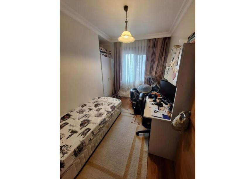 İSTANBUL KADIKÖY GÖZTEPE  SATILIK 130M2 3+1 ÇEVİK EMLAKTAN