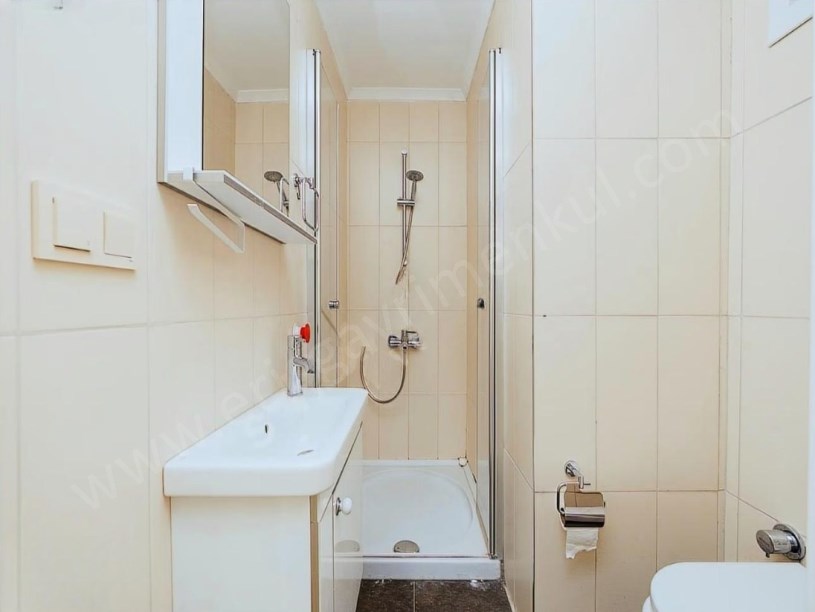İSTANBUL KADIKÖY ERENKÖY MAHALLESİ HAYRİEĞMEZOĞLU SOKAK, SATILIK 3+1 DAİRE