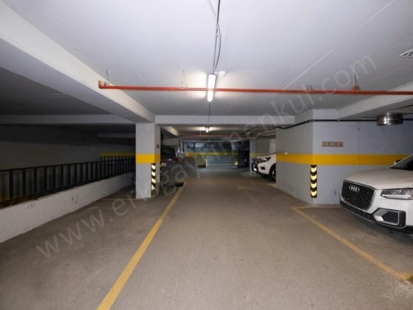 İSTANBUL KADIKÖY ERENKÖY MAHALLESİ HAYRİEĞMEZOĞLU SOKAK, SATILIK 3+1 DAİRE