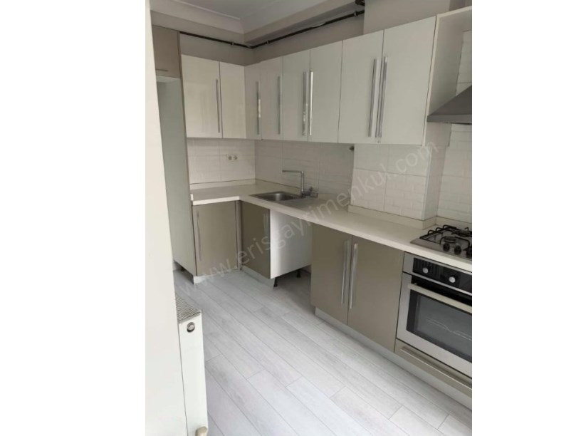 İSTANBUL KADIKÖY BOSTANCI DA MÜKEMMEL KONUMDA ULAŞIMLARA YÜRÜME MESAFESİNDE