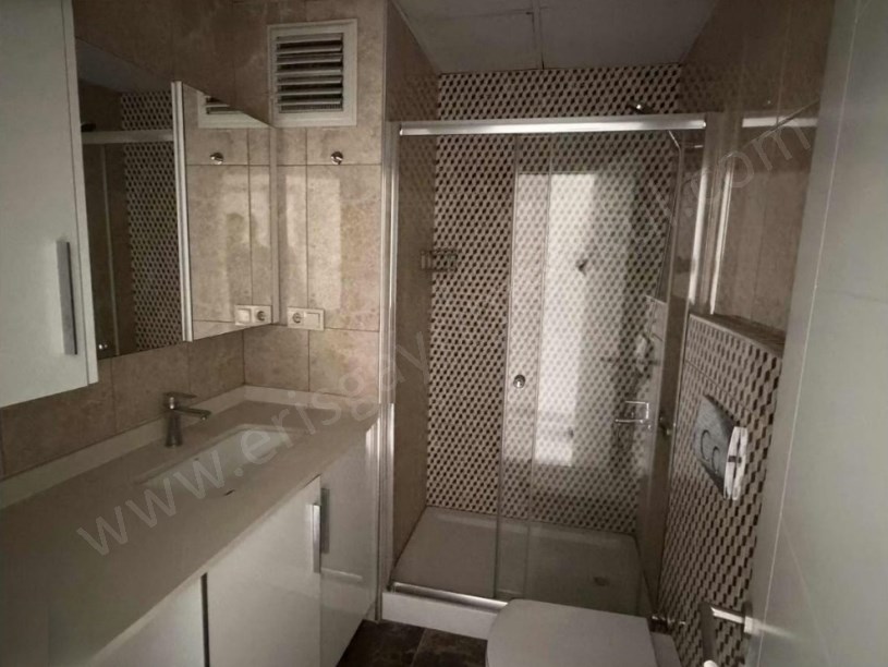 İSTANBUL KADIKÖY BOSTANCI DA MÜKEMMEL KONUMDA ULAŞIMLARA YÜRÜME MESAFESİNDE