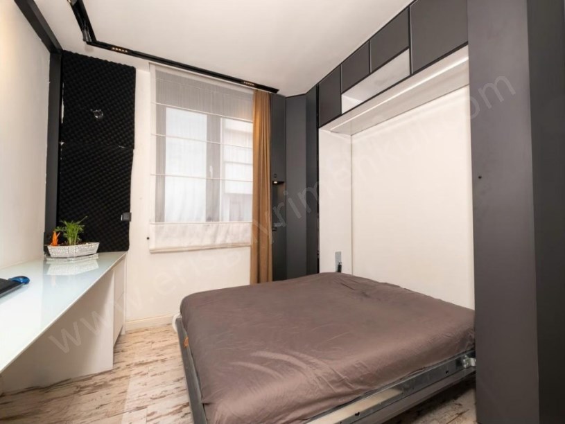 İSTANBUL KADIKÖY CADDEBOSTANDA 118 M2 NET 3+1 GENİŞ BALKONLU SATILIK DAİRE