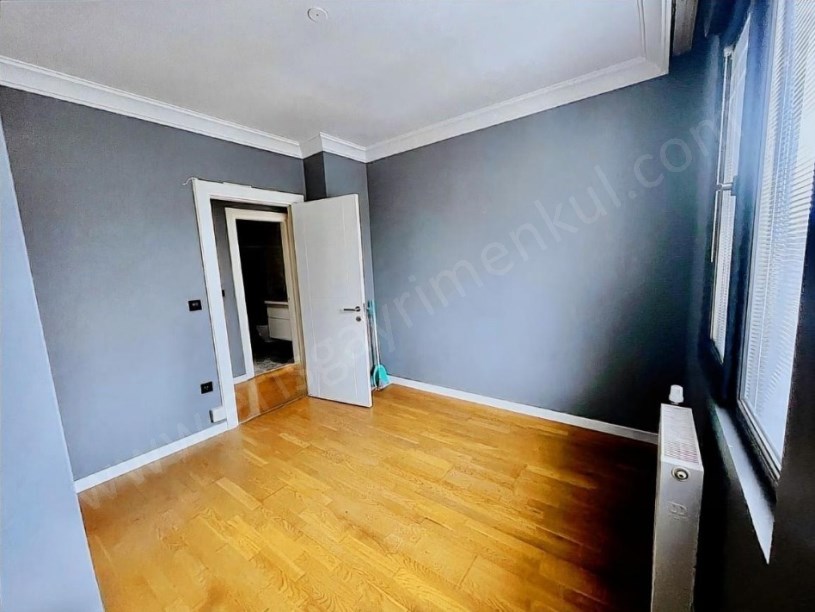 İSTANBUL KADIKÖY Çiftehavuzlar Bağdat Cad.ne 3.Bina Dubleks Modern Fırsat Daire