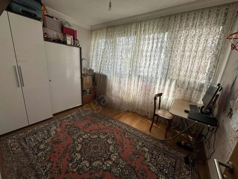 İSTANBUL KADIKÖY KOZYATAĞInda Sitede Satılık 120 m2 Net 4+1