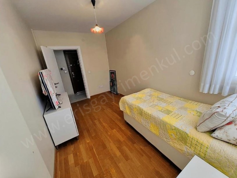 İSTANBUL KADIKÖY ERENKÖY DE  BOŞ, BALKONLU, 3+1 SATILIK DAİRE