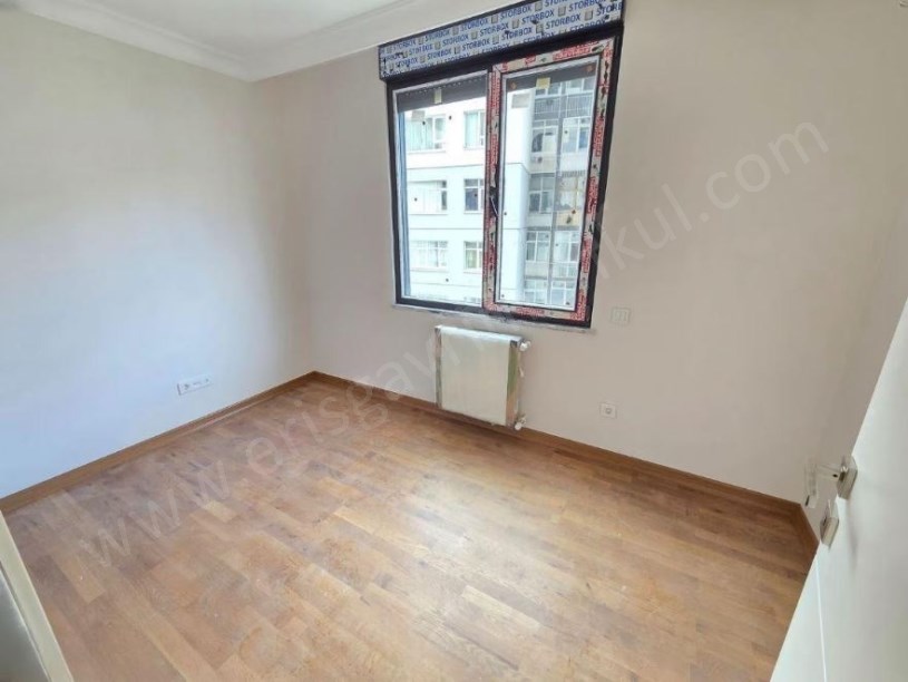 KOZYATAĞI AYŞKEKADIN METRO VE SUADİYE MARMARAY YAKIN SIFIR 2+1 DAİRE KADIKÖY