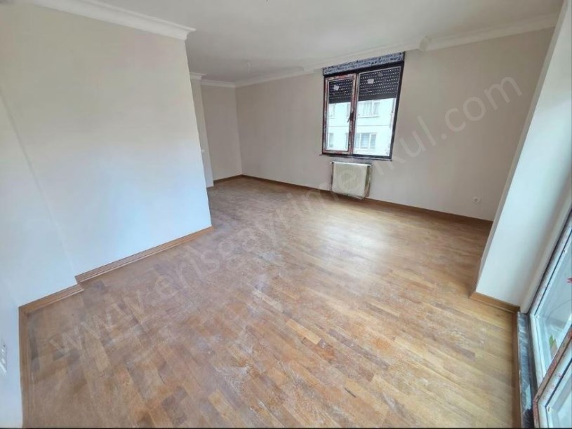 KOZYATAĞI AYŞKEKADIN METRO VE SUADİYE MARMARAY YAKIN SIFIR 2+1 DAİRE KADIKÖY