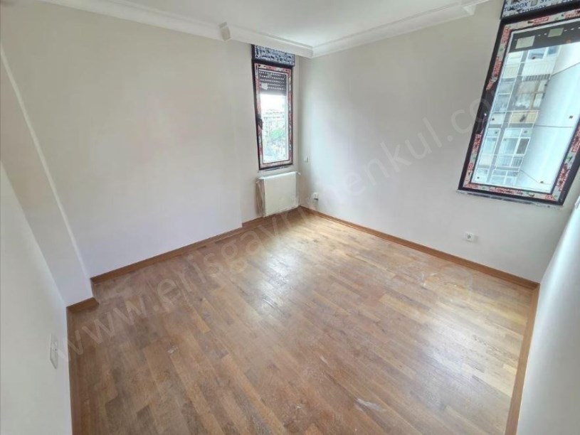 KOZYATAĞI AYŞKEKADIN METRO VE SUADİYE MARMARAY YAKIN SIFIR 2+1 DAİRE KADIKÖY