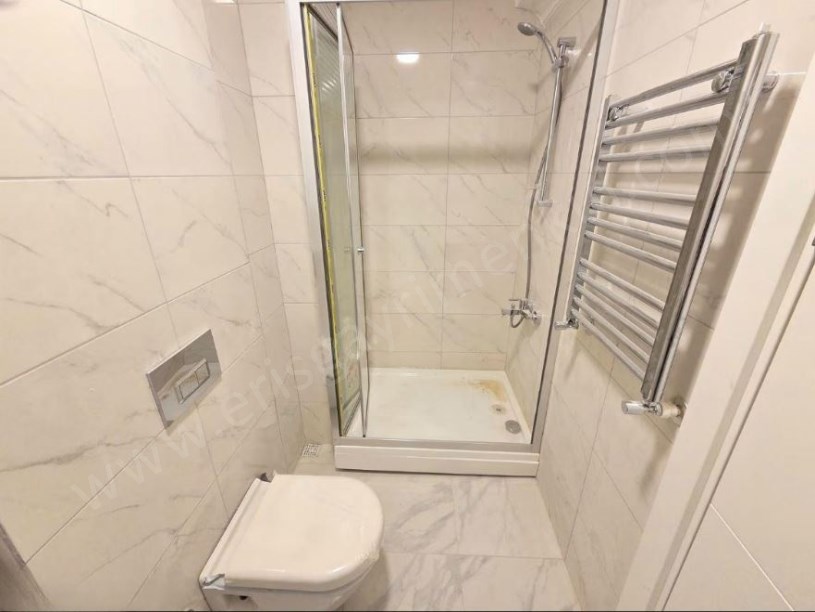 KOZYATAĞI AYŞKEKADIN METRO VE SUADİYE MARMARAY YAKIN SIFIR 2+1 DAİRE KADIKÖY