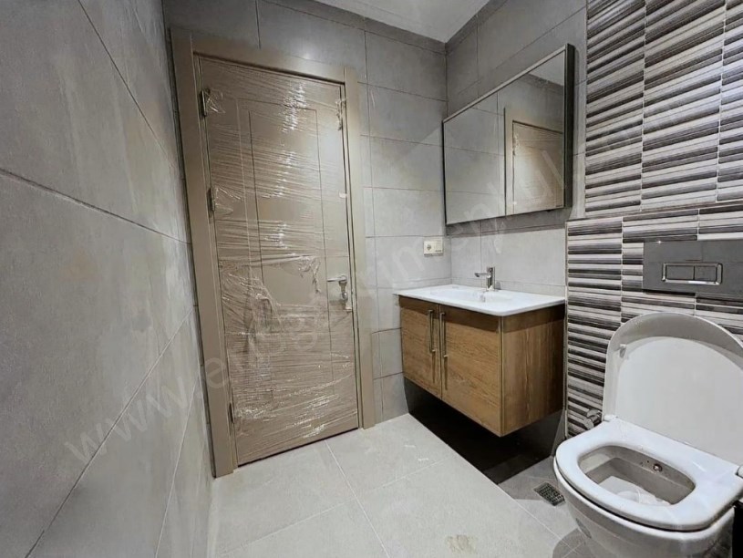 İSTANBUL KADIKÖY  BOSTANCI DA BÜYÜK 2+1 FERAH DAİRE