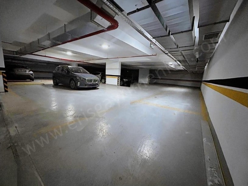 İSTANBUL KADIKÖY  BOSTANCI DA BÜYÜK 2+1 FERAH DAİRE