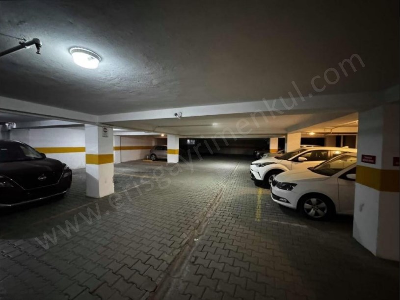 İSTANBUL KADIKÖY ERENKÖY ÖMERPAŞA DA 7.KAT 130 M2 KOMBİLİ MASRAFSIZ 18.450.000